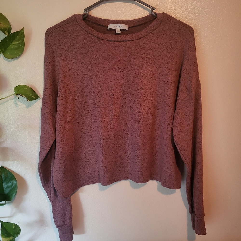 Gaze XS crop long sleeve tshirt